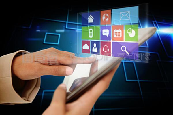 智能科技賦能商業未來 應用程序界面與平板電腦的融合應用